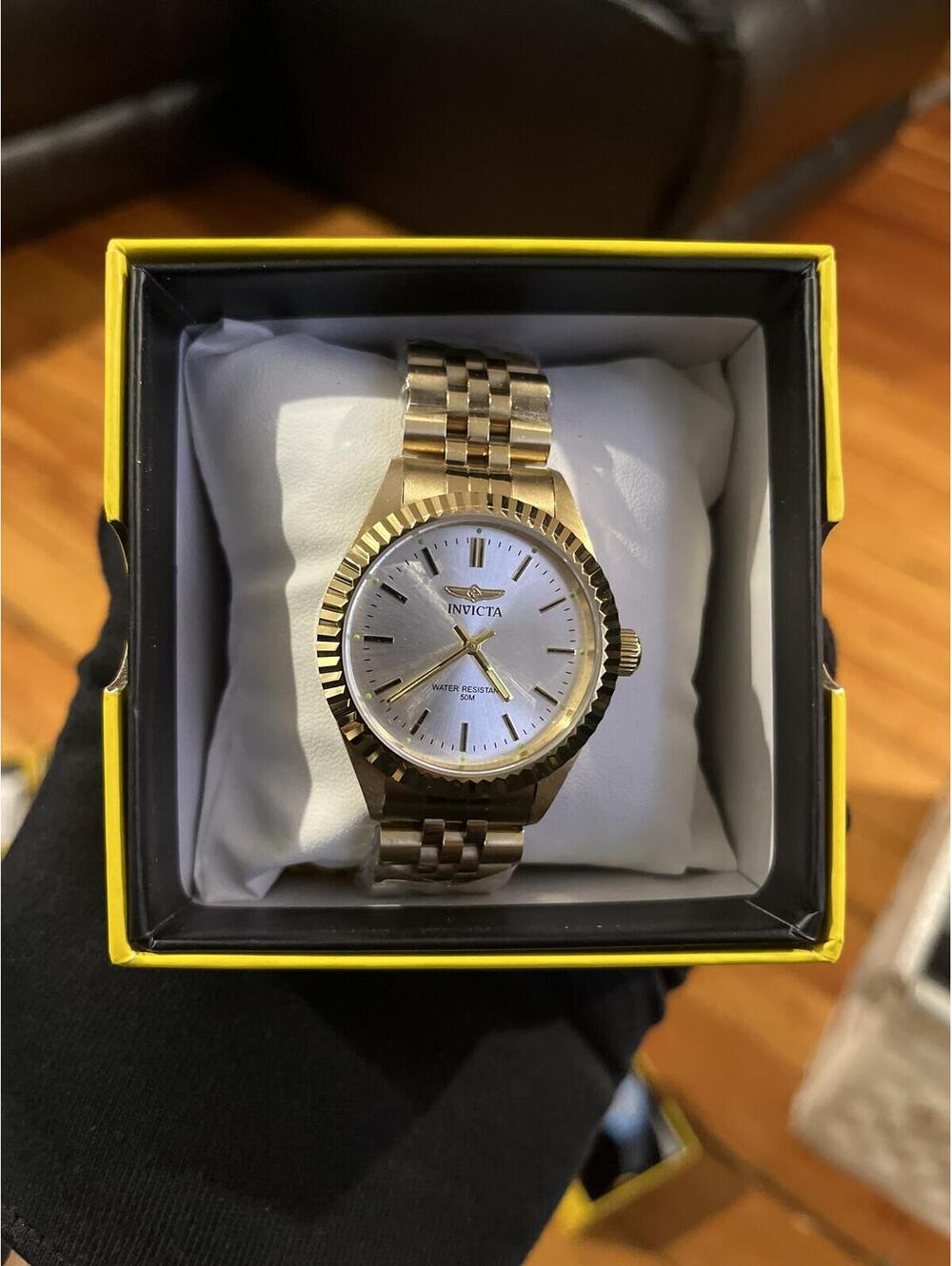 Invicta unisex watch